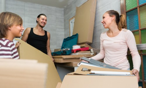 Furniture pick-up service in Kings Cross for homes and flats