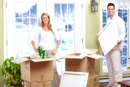 Local moving help near Kings Cross streets and buildings